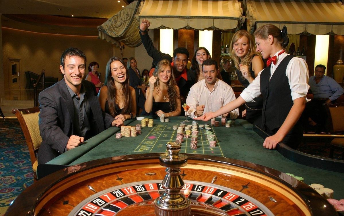 play rummy Live Casino